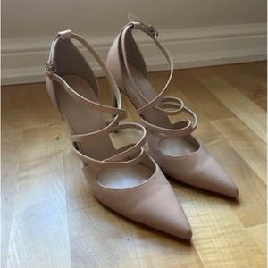 Le Chateau Light Pink Heels